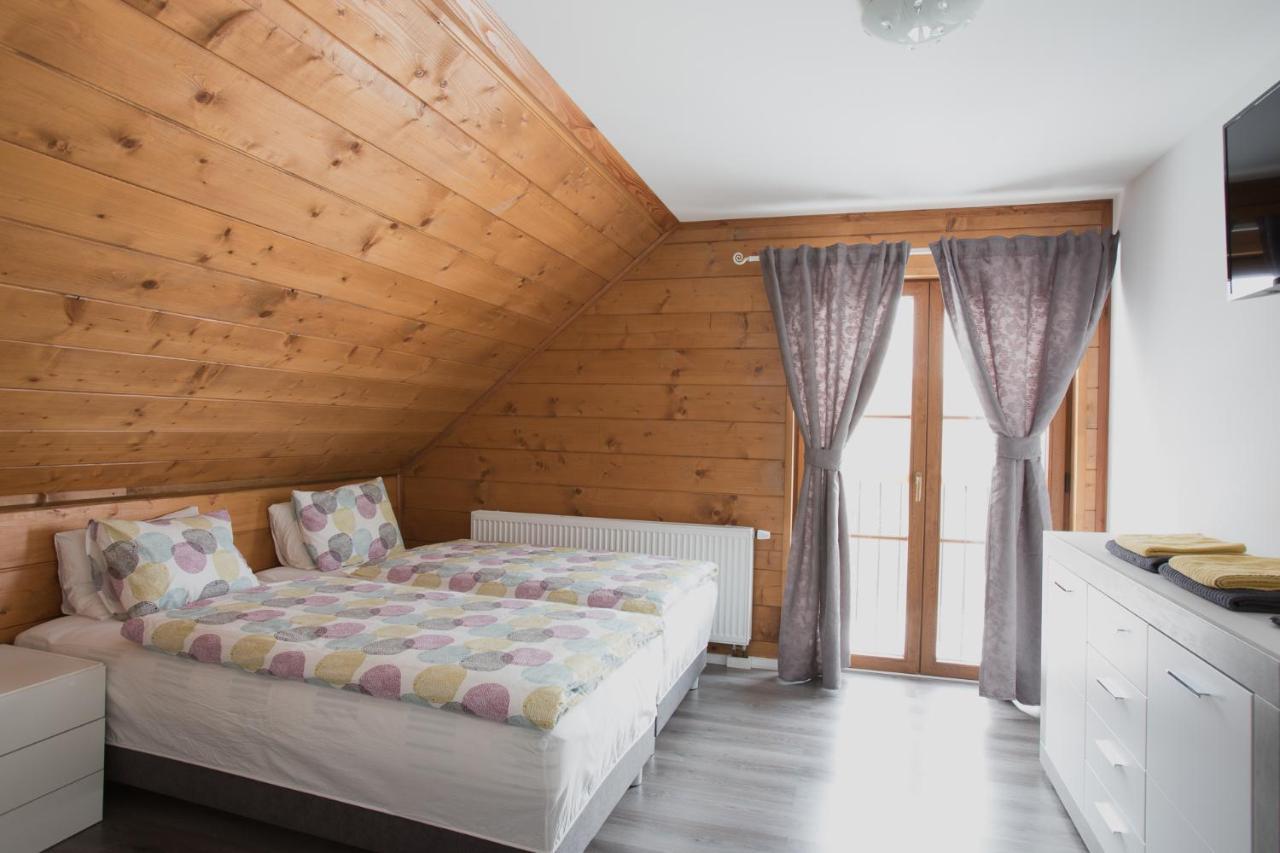 Wellness Chata Brejlovka Janov nad Nisou Exteriör bild